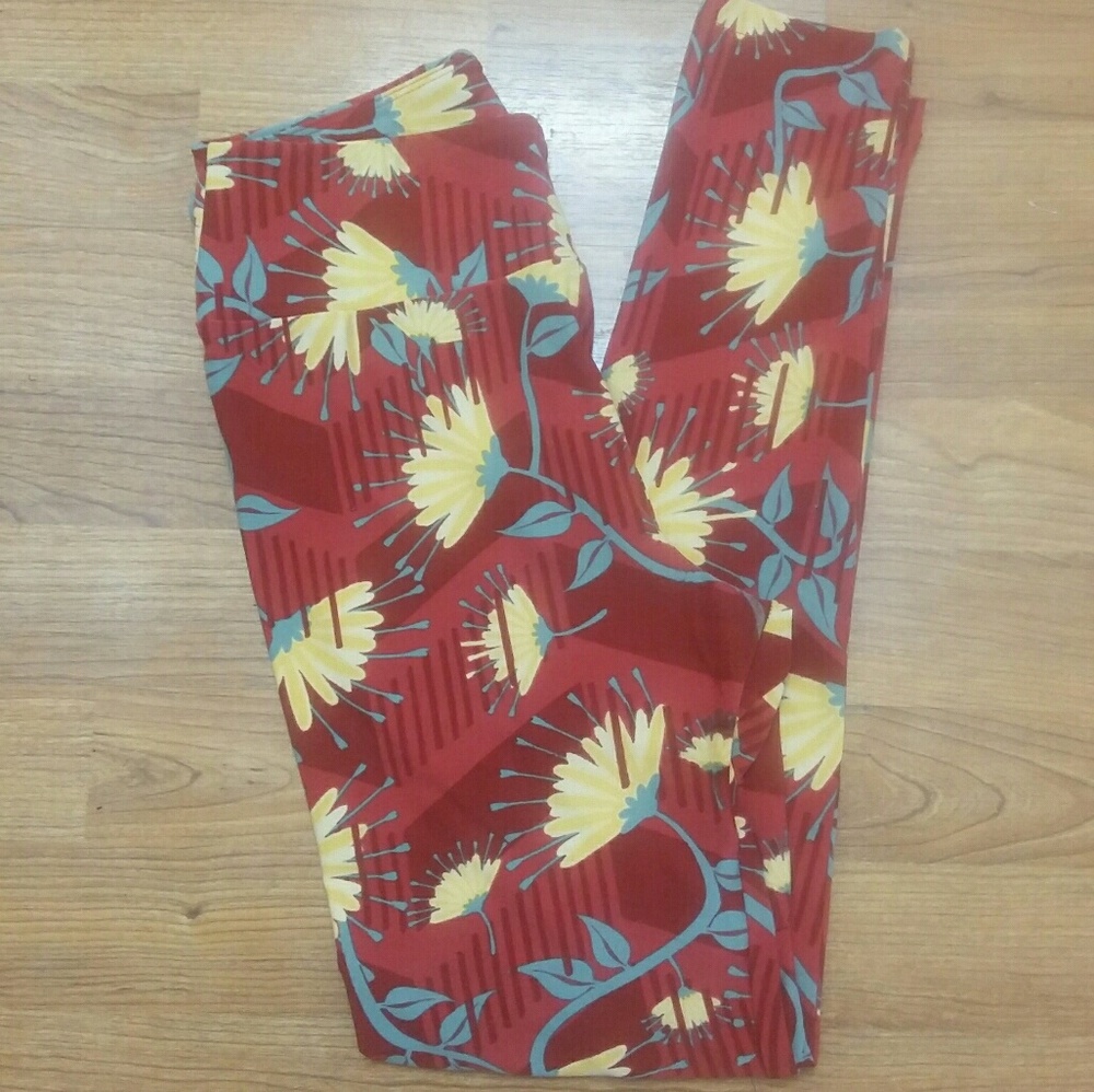 NWOT! LULAROE Leggings - OS
